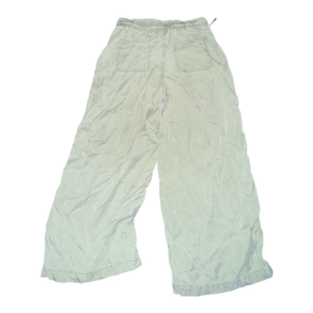 LOFT Size Small Emory Wide Leg
CROP PANT Relaxed Loose sage green Soft lyocell - Picture 7 of 8